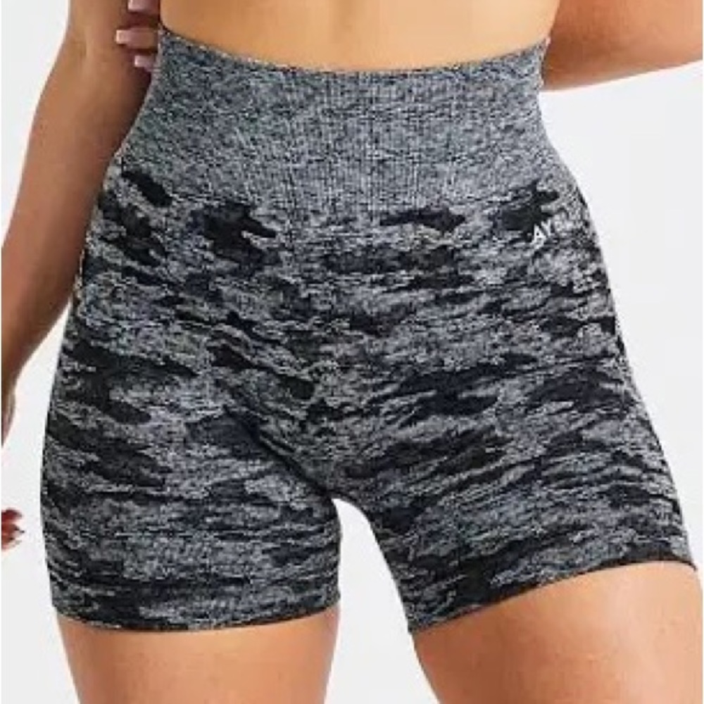 AYBL seamless biker shorts || sz XS